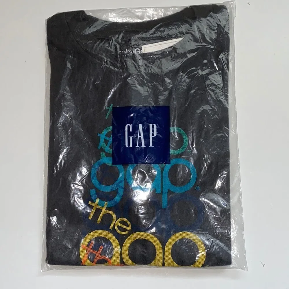 GAP T-SHIRT BOYS KIDS SZ 5T New